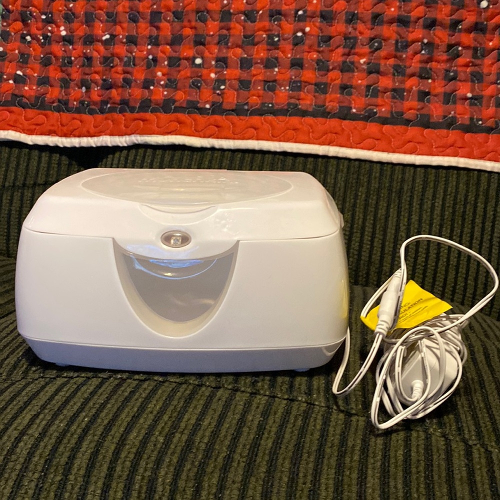 Munchkin wipe warmer